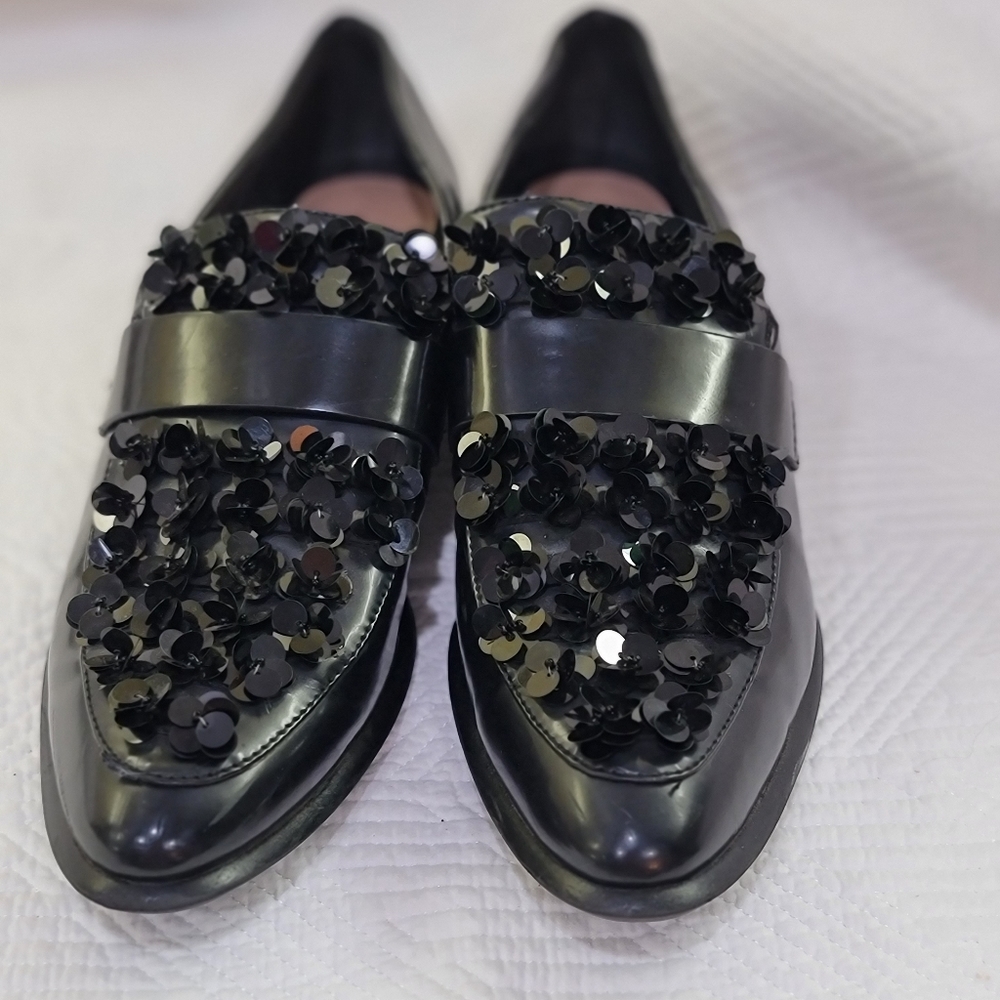 Zara black sequin patent leather loafers. - Picture 2 of 11